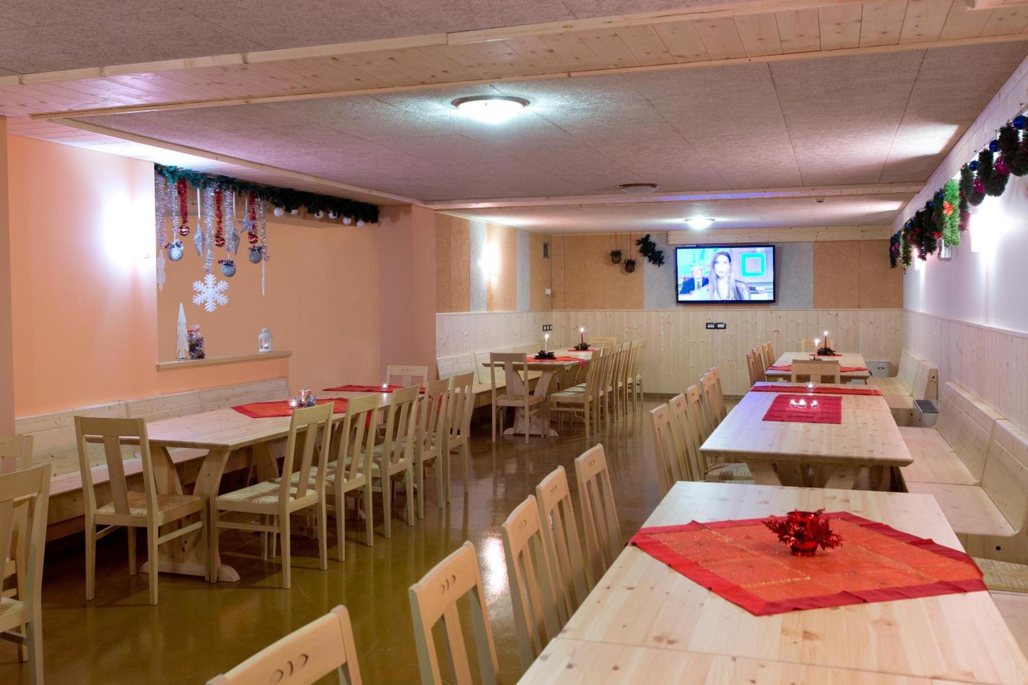 Civetta Aparthotel 2*