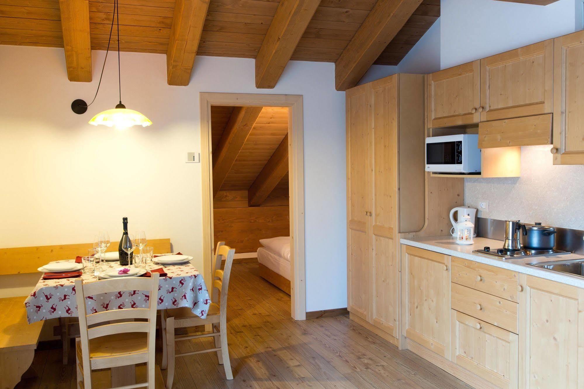 Aparthotel Civetta 2*